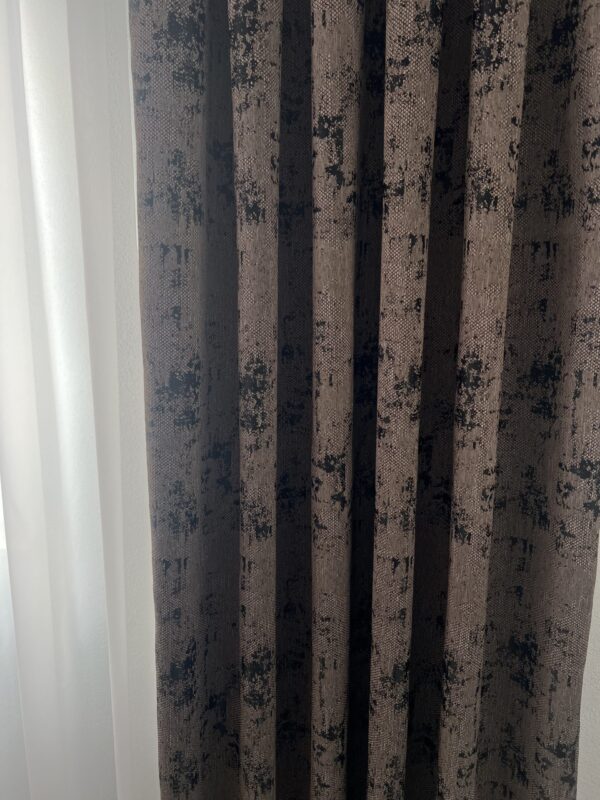 IMG_4724 Smeđi sa dezenom